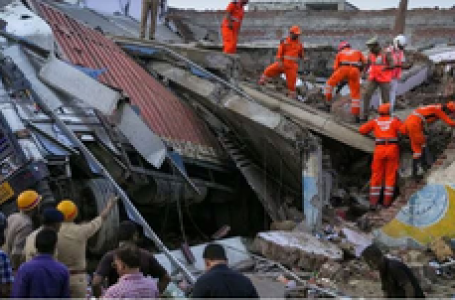 Lucknow building collapse: Death toll climbs to 8, 3 more bodies recovered