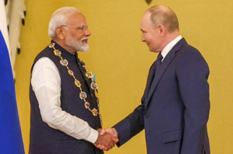 Putin heaps praise on PM Modi, insists India now among great powers of world