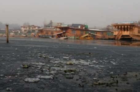 At minus 8.5 degrees Celsius, Srinagar records lowest minimum temperature in 24 years