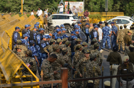 After disrupting Delhi-Noida traffic, farmers retreat to Prerna Sthal