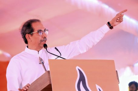 Uddhav Thackeray’s Shiv Sena bats for Kejriwal, accuses Delhi L-G of BJP bias, nudges Cong