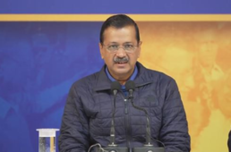 Delhi poll: Kejriwal promises houses on instalments to Dalit sanitation workers