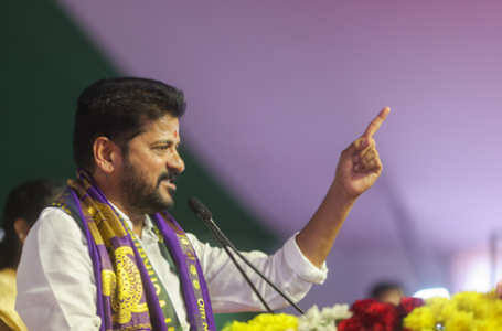 A ‘drunkard’ can’t be father of Telangana, says Revanth Reddy