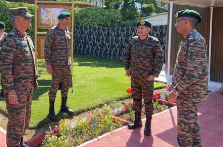Army Chief arrives in Srinagar amid incidents of gunfire exchange at LoC